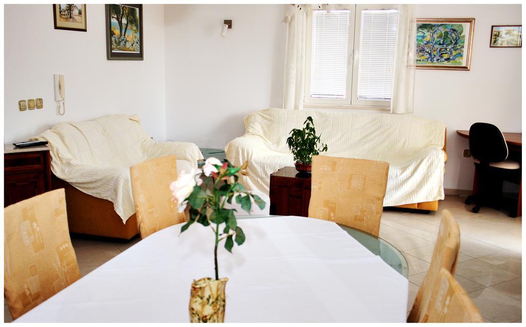 Apartments Ruza Primošten Δωμάτιο φωτογραφία