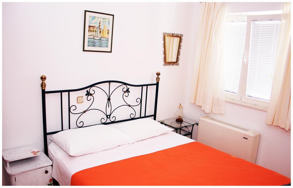 Apartments Ruza Primošten Δωμάτιο φωτογραφία